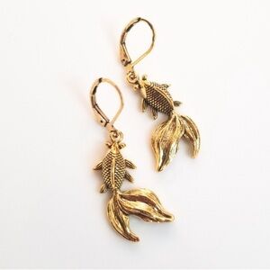 Vintage Gold Fish Earrings